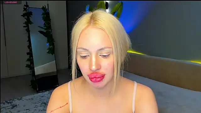 Czat XXX na żywo – Luna_Beverly