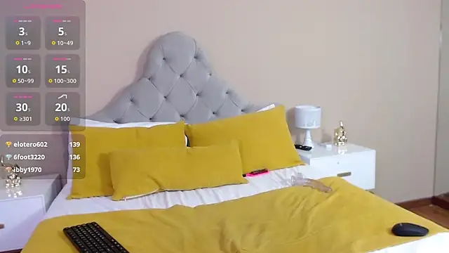 AlmaraRouge – Naživo XXX chat