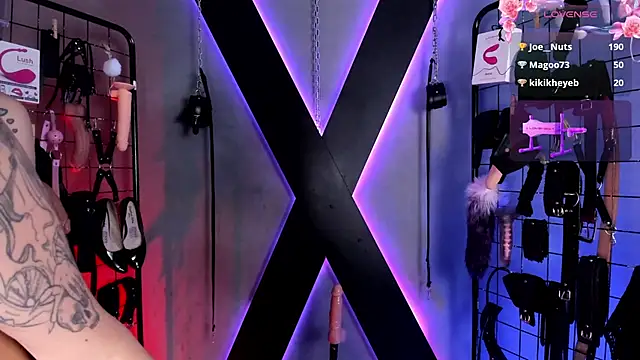 دردشة Victorya_Emily_BDSM الجنسية المباشرة