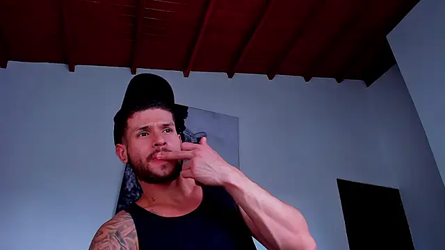 Chat +18 de Santos_ramirez1 ao vivo