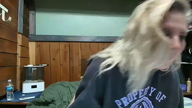 Chat +18 de lisaxlovexxx ao vivo