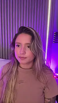 MiaPetit_'s Live XXX Chat