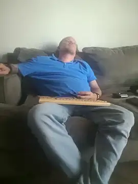 yourMasterisBored webkamerás műsora