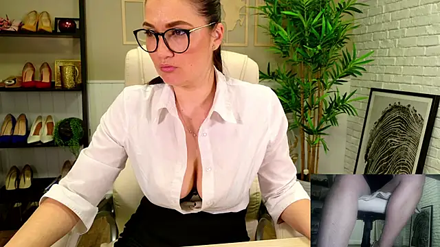 SelineSole's Live XXX Chat