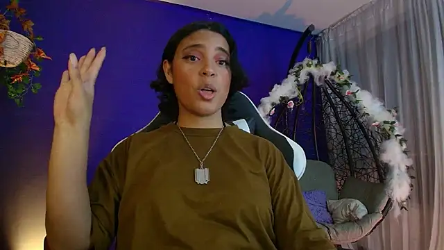 Emmapark_: онлайн-секс-чат