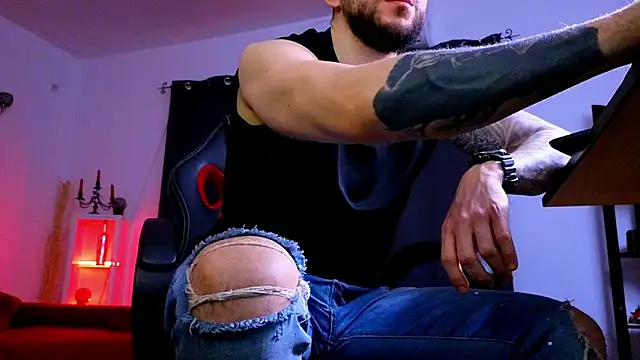 Živý XXX chat MightyAaron66