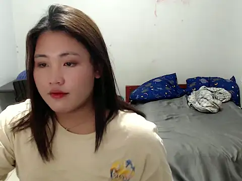 MiMi_yeah00 élő XXX-chatje