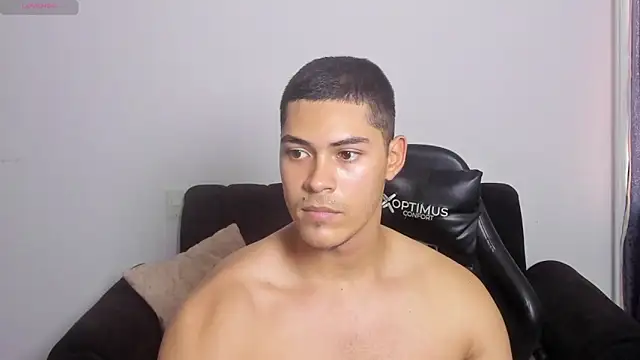 Iamdylan777 Pertunjukan Webcam