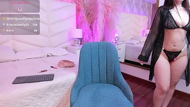 Nina_Ford_'s Live XXX Chat