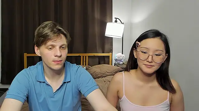 Blossomandbee: вебкам-шоу