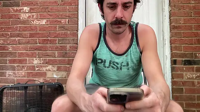 RawSlutMaker's Webcam Show