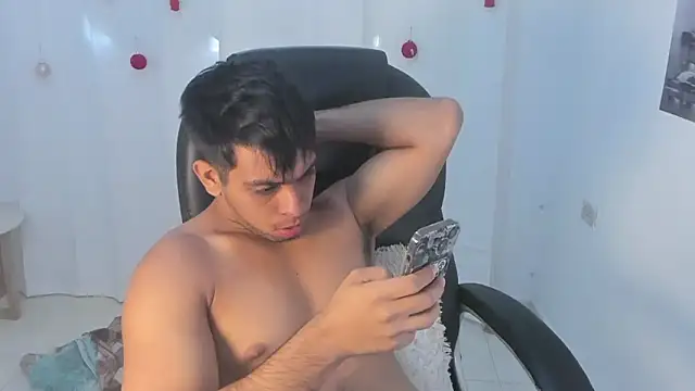 Chat +18 de shooting_wilson ao vivo