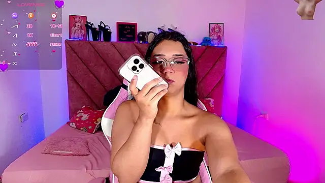 Ely_thomsom Webcam show