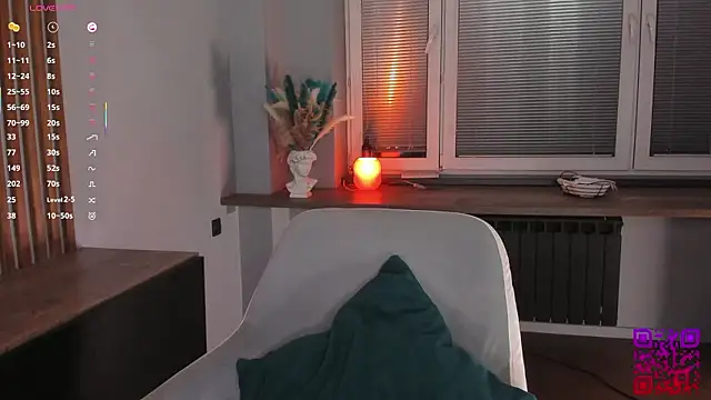 OssieCrews Chat XXX in diretta