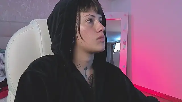 _sharlotte777's Live XXX Chat