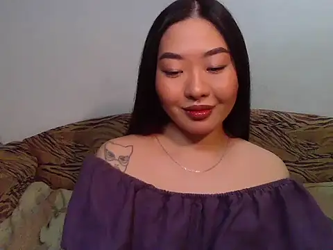 Aleksa_Blackdream Adlı Modelin Canlı XXX Sohbeti