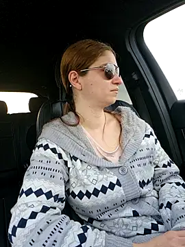 Mercedeswoman8 Live XXX-Chat