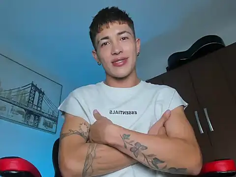 noahsaint Live XXX-Chat