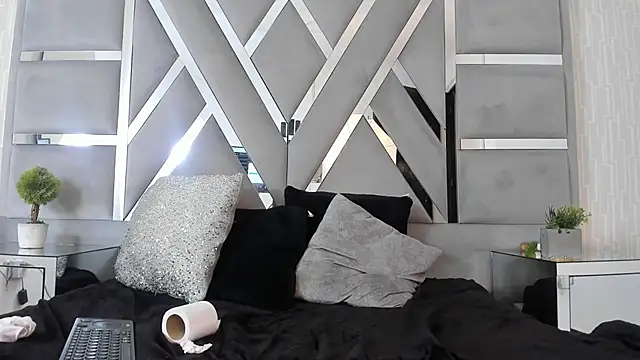 MonzerratBoyer Live XXX-Chat