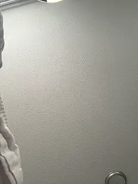 XXX chat uživo modela violetaurora95