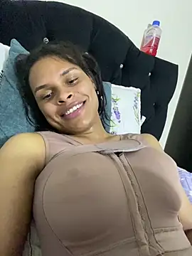 _diamondpamela live XXX chat