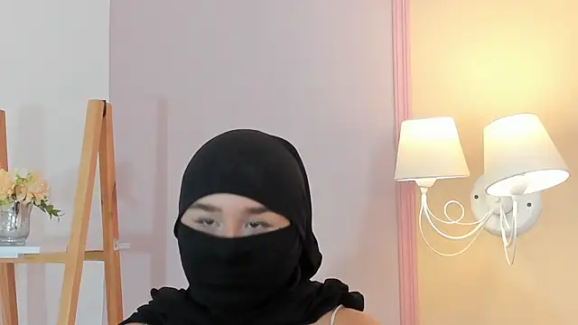 _zharaa: онлайн-секс-чат