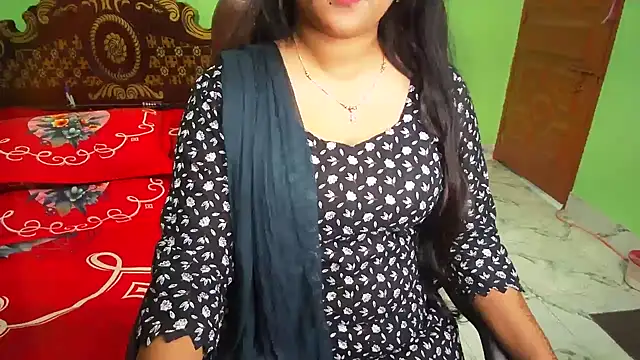 BengaliQueenStarn Live XXX chat