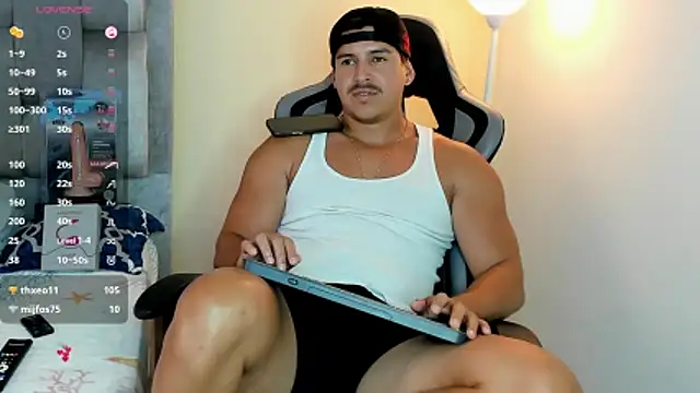 Chat XXX ao vivo de victor_vixen