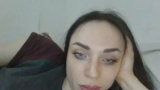 Trinsy_Love live XXX chat