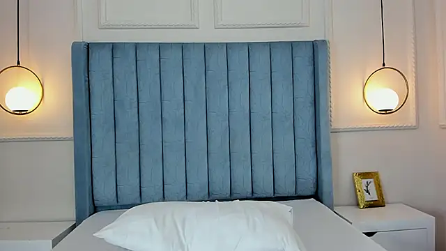 NicoleBlum's Live XXX Chat