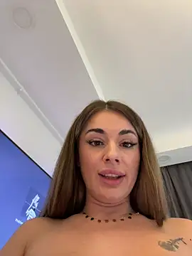 IsabellaEtthan's Live XXX Chat