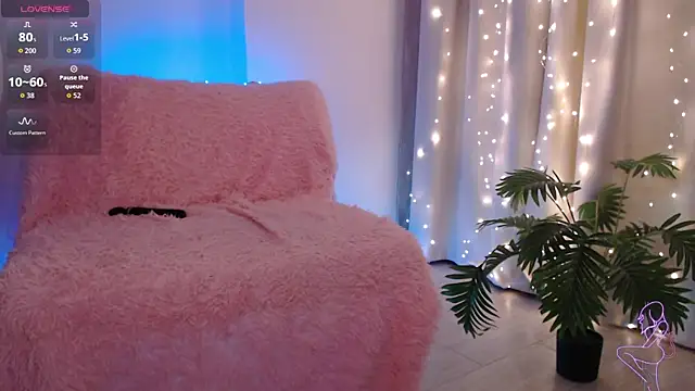 Zeeeme live XXX chat