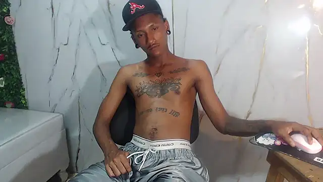 ManSant's Live XXX Chat