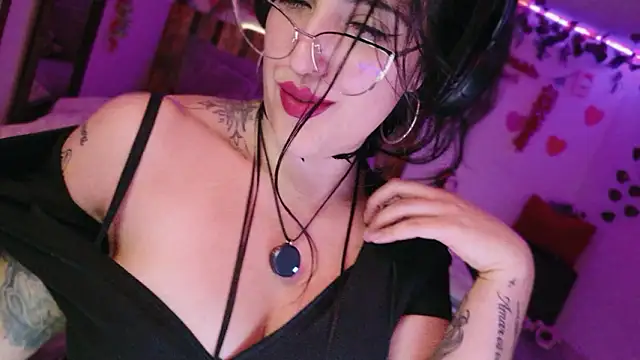 AzaharJaan Adlı Modelin Web Kamerası Şovu