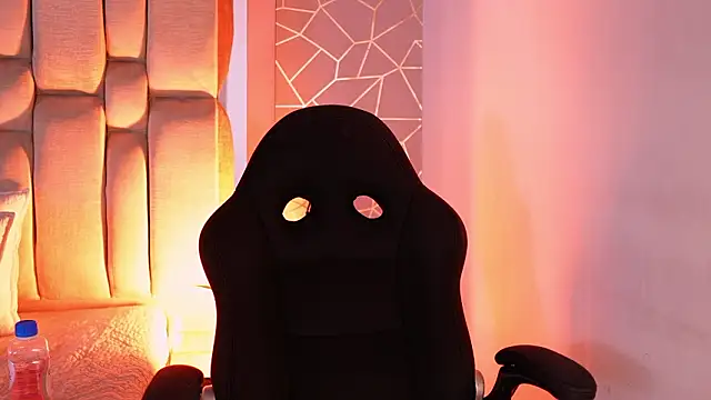 Luu_Princess Chat XXX in diretta