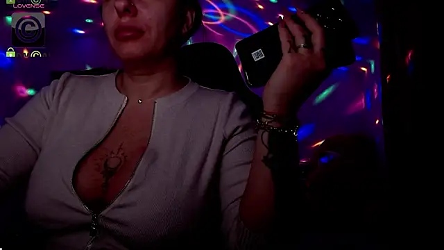 SonyaDevon's Webcam Show