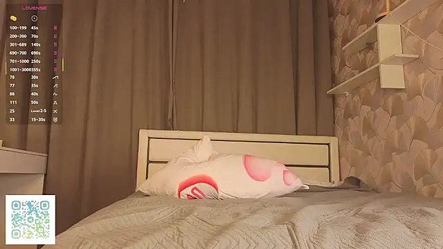 DaynaMacha's Live XXX Chat