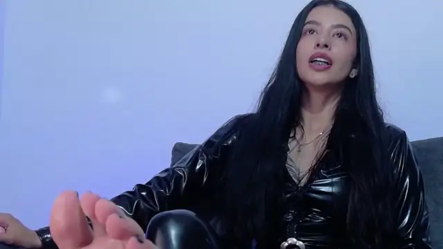 Misscarolsph: онлайн-секс-чат