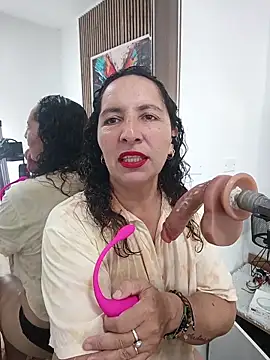 Luna_Naughty1 Chat XXX live