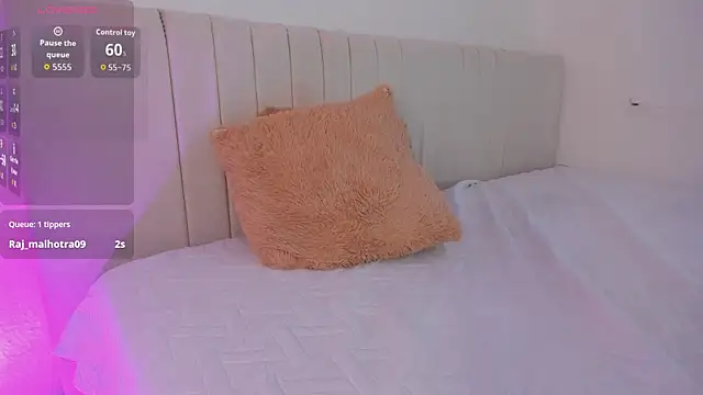 _Amirah live XXX chat