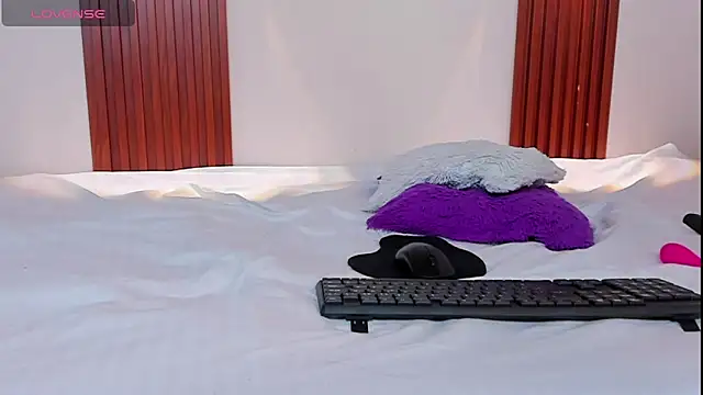 XXX chat uživo modela Lisy19