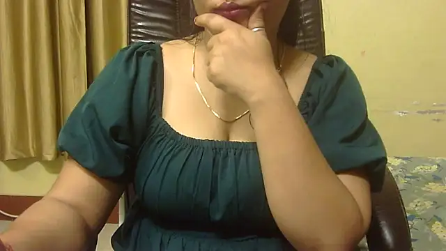 XXX chat uživo modela PUCHEJAAN