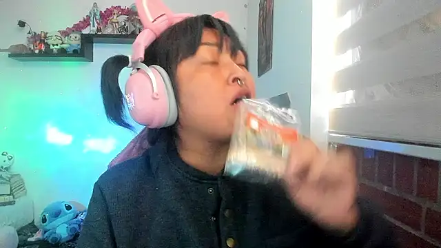 Shaddycute_ Live XXX Chat