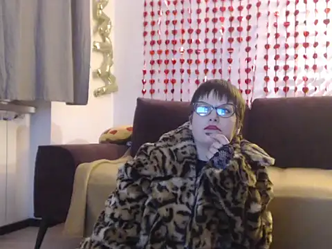 SneakyMiky 라이브 XXX 채팅