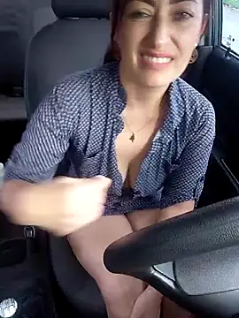 aliz963040 Adlı Modelin Canlı XXX Sohbeti