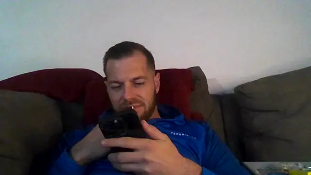 Czat XXX na żywo – THE_CHEEKY_ALPHA