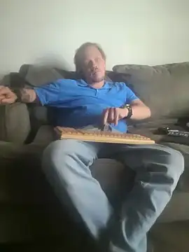 yourMasterisBored Webcamshow