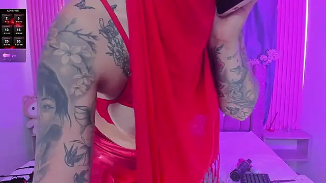 Nayla-Mouna Webcam show