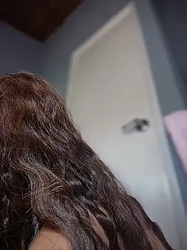 Chatroom XXX en direct de lauravasquez