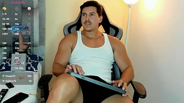 Chat XXX Live victor_vixen